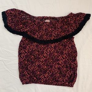 off the shoulder top!!